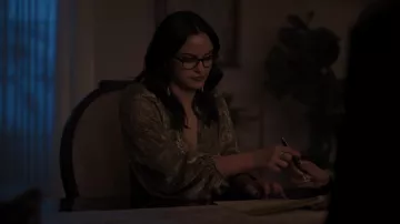 Gold dress Ba&sh of Veronica Lodge (Camila Mendes) in Riverdale (S03E22)