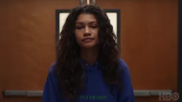 The sweatshirt hoody blue Sci-fi fantasyde Street Bennett (Zendaya) in Euphoria (S01E01)