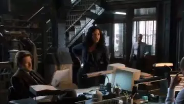 Brooks Brothers Bow-Front Silk Blouse worn by Sarah Essen (Zabryna Guevara) in Gotham (S01E02)