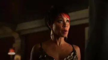 K/LLER Brass Feather Earrings worn by Fish Mooney (Jada Pinkett Smith) in Gotham (S01E02)