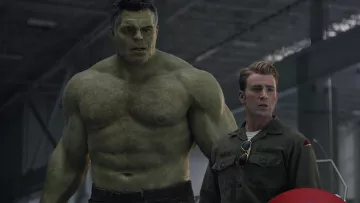 Ray Ban OUTDOORSMAN II Sunglasses of Steve Rogers / Captain America (Chris Evans) in Avengers: Endgame