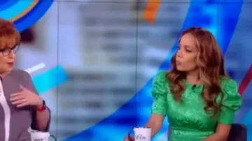 Saloni Bianca Silk Jacquard Puff Sleeve Midi Sheath Vestido usado por Sunny Hostin en The View 21 de mayo de 2019