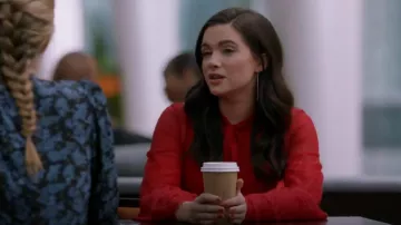 Giambattista Valli Blusa de encaje de seda usada por Jane Sloan (Katie Stevens) en The Bold Type (S03E07)