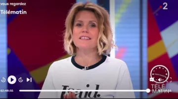 The tee shirt I said yes of Laura Tenoudji in Télématin the 23.05.2019