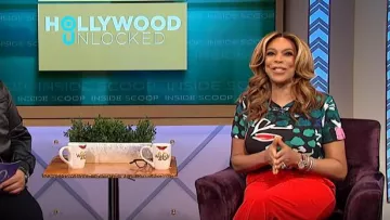 Prabal Gurung imprimé Multicolore manches courtes tee porté par Wendy Williams sur Le Wendy Williams Show Peut 21,2019