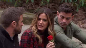 Robin Rhodes Felice Ring worn by JoJo Fletcher in The Bachelorette (S12E04)