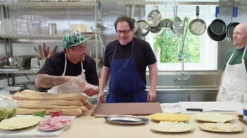 Camiseta negra usada por Jon Favreau en The Chef Show