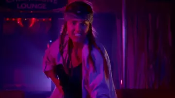 Le bandana noir de Jade (Jessica Alba) dans Killers Anonymous