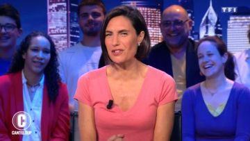 Le Pull en soie cachemire de Alessandra Sublet dans C'est Canteloup du 24/05/2019