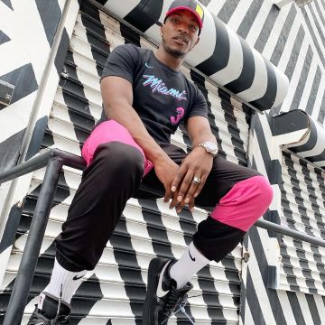 Socks white Nike worn by Niska on his account Instagram @niska_officiel