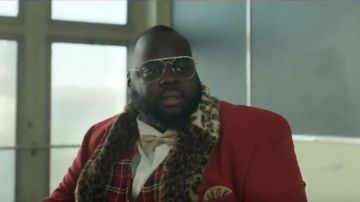 The red jacket worn by Albert of Paris (Issa Doumbia) in First class