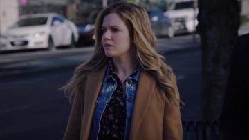 The jean jacket worn by Cassie Bishop (Harriet Dyer) in the series The InBetween (Season 1)