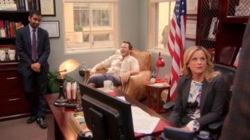 3.1 Phillip Lim  Scrapbook floral blouse worn by Leslie Knope (Amy Poehler) in Parks and Recreation (S05E19)