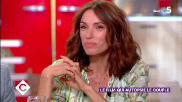 The floral dress Carven scope by Aure Atika in C to you of the 27/05/2019