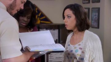 BDG at Urban Outfitters Printed Scoopneck Tee worn by April Ludgate (Aubrey Plaza) in Parks and Recreation (S06E11)