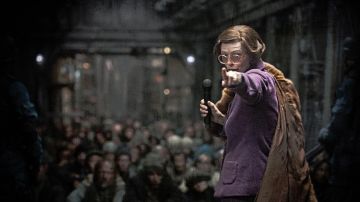 The square glasses vintage Mason's (Tilda Swinton) in Snowpiercer : Le Transperceneige