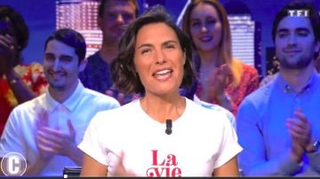 Le tee shirt La vie en rose de Alessandra Sublet dans C'est Canteloup le 29.05.2019