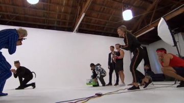 APL: Athletic Propulsion Labs porté par Hannah Brown dans La Bachelorette (S15E03)