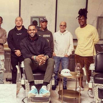 Sneakers Nike Air Max 97 Shanghai LeBron James on his account Instagram @kingjames