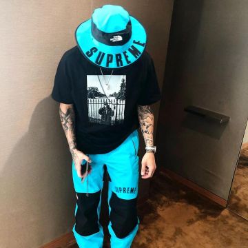 Pants TNF x Supreme Layvin Kurzawa on his account Instagram @kurzawa_20