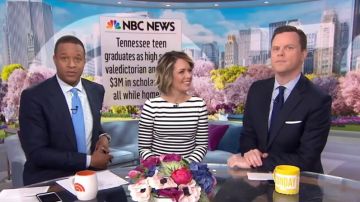 Eliza J  Stripe Shift Dress worn by Dylan Dreyer on Today May 23,2019
