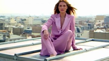 The blazer violet oversize Carolina Receiver in 50 minutes inside the 01.06.2019