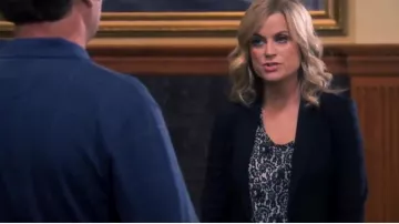 Joie  Abelina Lace Print Blouse worn by Leslie Knope (Amy Poehler) in Parks and Recreation (S07E02)