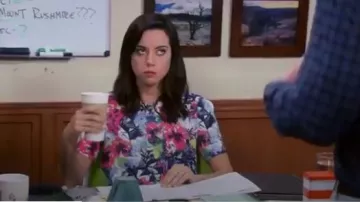 Elizabeth Floral Top worn by April Ludgate (Aubrey Plaza) in Parks and Recreation (Season7 Episode5)