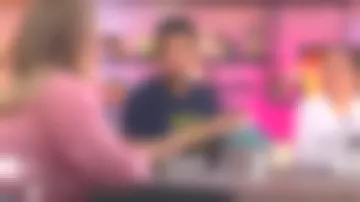 Le sweat Balle de match de Benjamin Muller dans La maison des maternelles le 05.06.2019