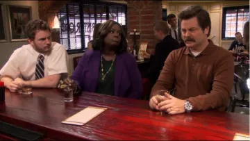 MICHAEL Michael Kors  Peacock Feather Tunic Top worn by Donna Meagle (Retta) in Parks and Recreation (S07E11)