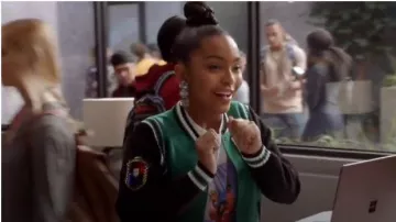 Cross Colours TLC Studio Long Sleeve T-Shirt worn by Zoey Johnson (Yara Shahidi) in grown-ish (Season01 Episode08)