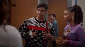 Gucci GG y Stripes Knit Sweater usado por Vivek Shah (Vivek Shah) en grown-ish (S02E01)