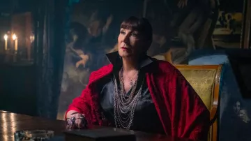 Gafas marrones usadas por el director (Anjelica Huston) en John Wick: Capítulo 3 – Parabellum