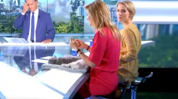 Le combishort portefeuille rose de Sandrine Arcizet dans William à midi le 07.06.2019