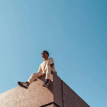 The pair of Nike Air Jordan One x Travis Scott Anil Brancaleoni on his account Instagram @anilbrancaleoni