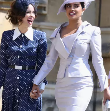 La jupe fourreau portée par Priyanka Chopra lors du mariage de Meghan Markle et du Prince Harry