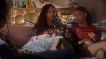 Current/Elliott The Brittan Tee usado por Sky Forster (Halle Bailey) en grown-ish (S02E02)