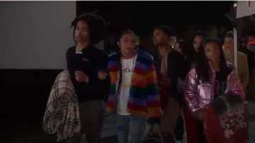 Alice + Olivia Thora faux fur jacket worn by Zoey Johnson (Yara Shahidi) in grown-ish (S02E02)