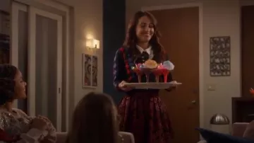 Alice + Olivia Rose Jacquard Mini Skirt worn by Ana Torres (Francia Raisa) in grown-ish (S02E04)