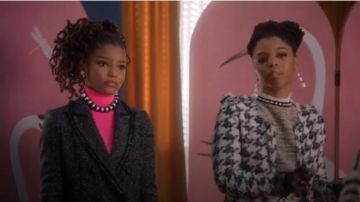 Neon Rose col Roulé Côtelé Haut porté par Ciel Forster (Halle Bailey) adultes-ish (Season02 Episode08)