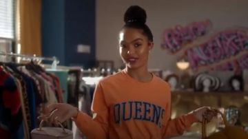 Star Drop Fake Gold Pendientes usados por Zoey Johnson (Yara Shahidi) en grown-ish (Temporada02 Episodio08)