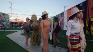 Eric Javits Daphne’ Broad Brim Fedora worn by Bethenny Frankel in The Real Housewives of New York City (Season 11 Episode 14)