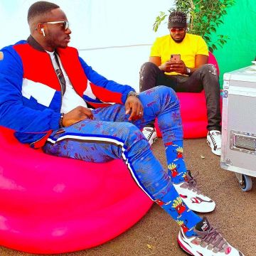 El par de zapatillas Puma que lleva KeBlack en su cuenta de Instagram @keblackofficiel