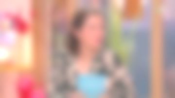 La Chemise verte motif palmiers de Marie Perarnau dans l'émission La maison des maternelles le 13.06.2019 à 9:19