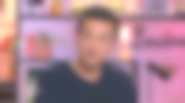 Le Sweat bleu nuit simple de Benjamin Muller dans l'émission La maison des maternelles du 13.06.2019 à 9:19