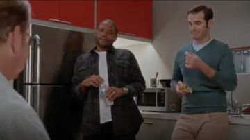 G Star Raw Rackler Camo Zip Camisa de manga larga usada por Andre 'Dre' Johnson (Anthony Anderson) en negro (S01E09)