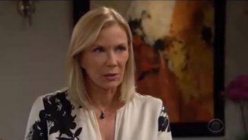 Equipo Blusa floral Delainey usada por Brooke Logan (Katherine Kelly Lang) como se ve en The Bold and the Beautiful 06 de junio de 2019