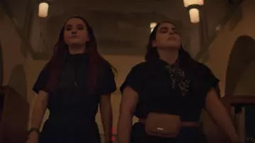 The combination of navy-blue worn by Molly (Beanie Feldstein) in Booksmart