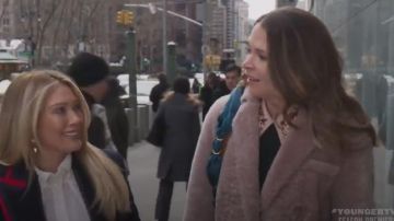 Barneys New York Alice Coat worn by Liza Miller (Sutton Foster) in Younger (Season06 Episode01)