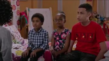Men How To Pick Up Chicks Red Tee worn by Andre Johnson, Jr. (Marcus Scribner) in black-ish (Season01 Episode18)